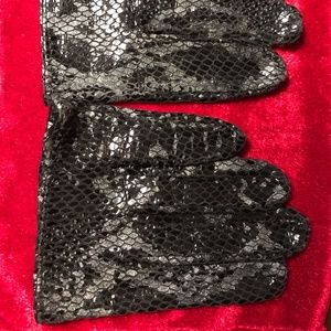 Lady Gaga inspired snake skin 4 finger gloves